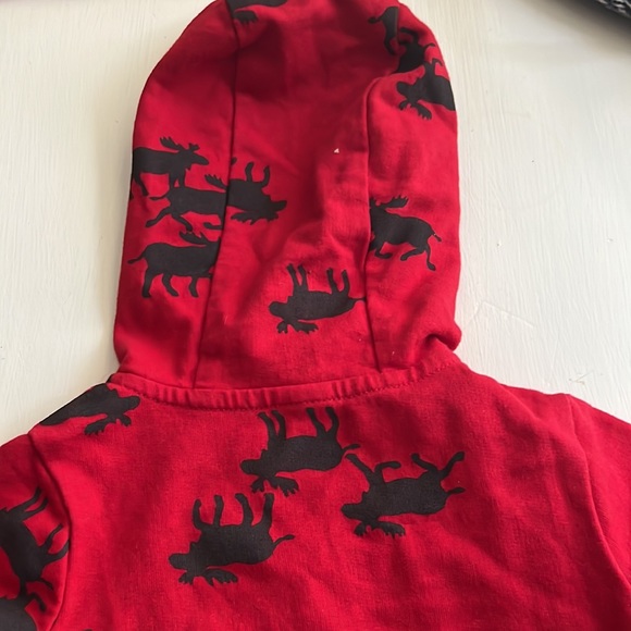 Carters hooded red with moose jacket 12m - Picture 5 of 6